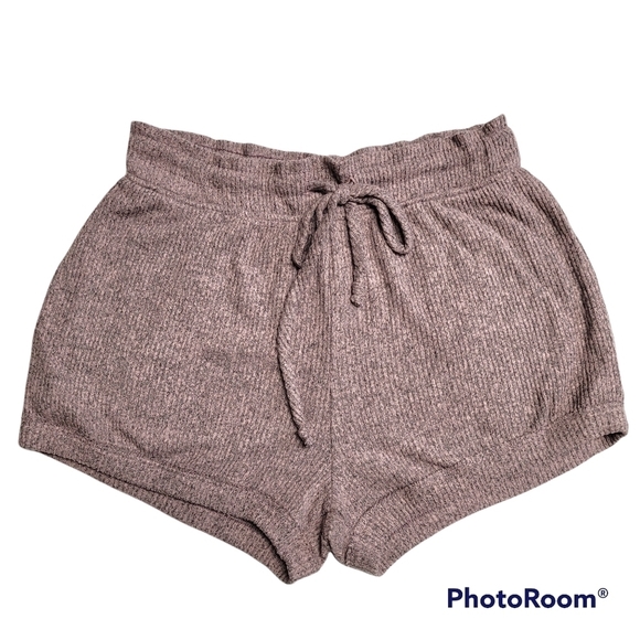 Maronie soft ribbed drawstring lounge shorts with pockets - Picture 1 of 8